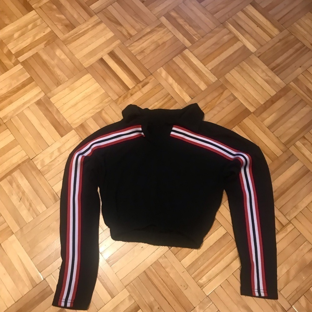 3/15$ ardene crop blouse